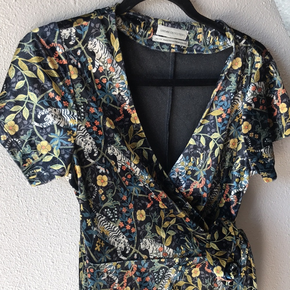 Urban Outfitters - Theresa Velvet Cat Floral Tiger Wrap Boho Peasant Dress View 3